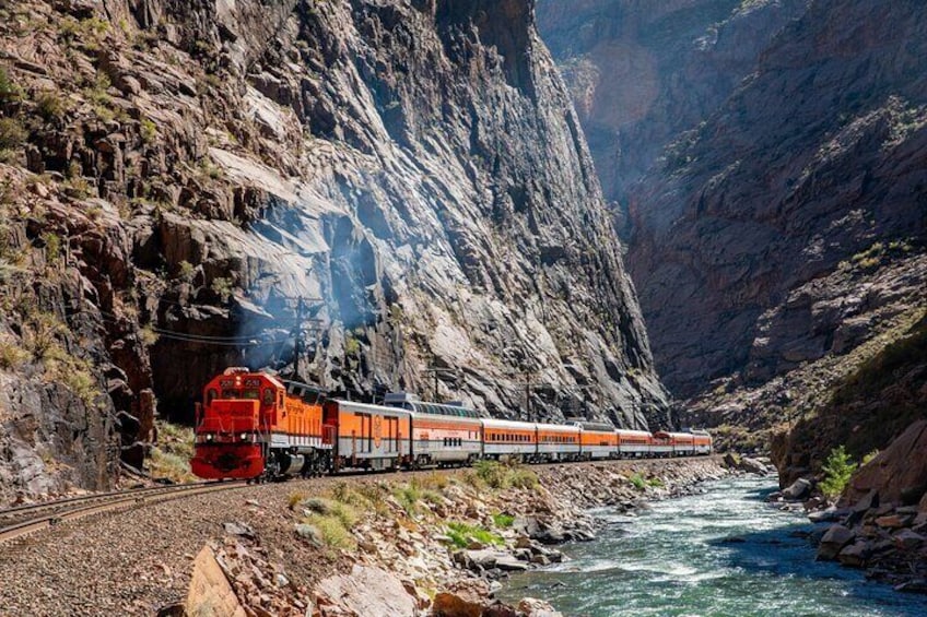 Ride the First Class Lunch Train through the Royal Gorge!