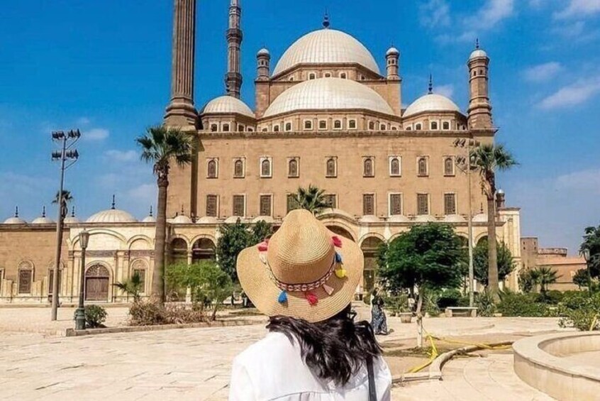 Th Egyptian Museum, the Citadel, Khan Khalil Bazaar and Old Cairo