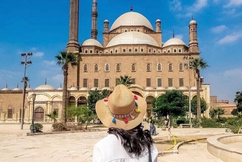Th Egyptian Museum, the Citadel, Khan Khalil Bazaar and Old Cairo
