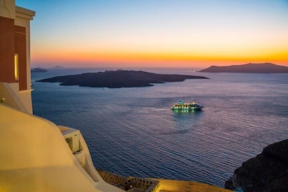 Highlights Santorini Private Tour