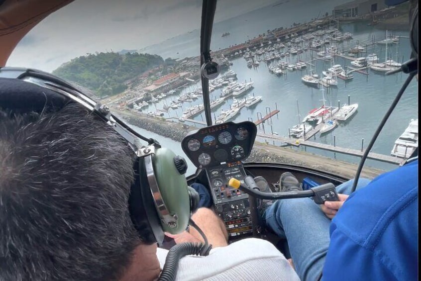 Private Panoramic Helicopter Tour over Panama City