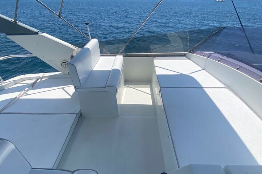 Upper decks