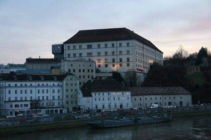 Private Tour Vienna Mauthausen Linz