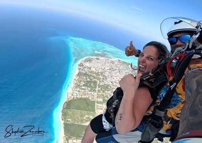 Kendwa: Tandem Skydive in Zanzibar