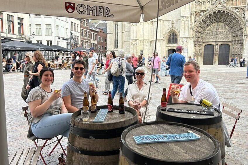 Antwerp: Food Walking Tour with 5 Tastings