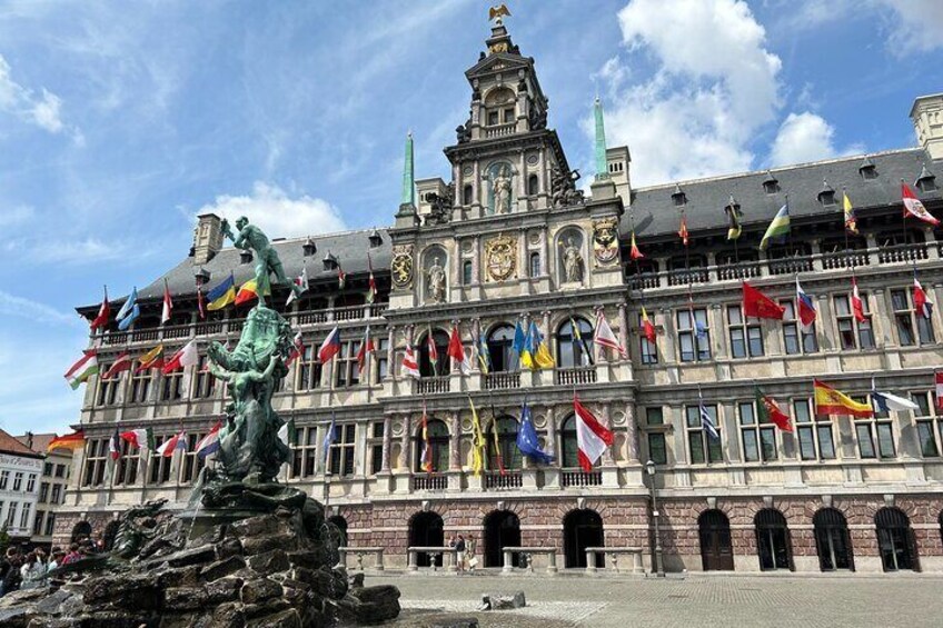 Antwerp: Food Walking Tour with 5 Tastings