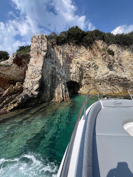 Picture 20 for Activity Sarandë:Boat tour in places and caves only accessible by sea