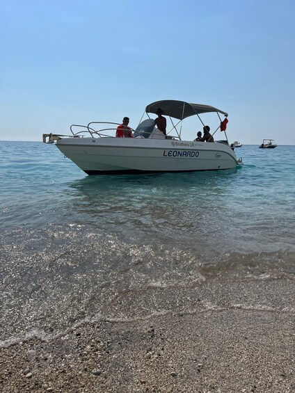 Picture 27 for Activity Sarandë:Boat tour in places and caves only accessible by sea