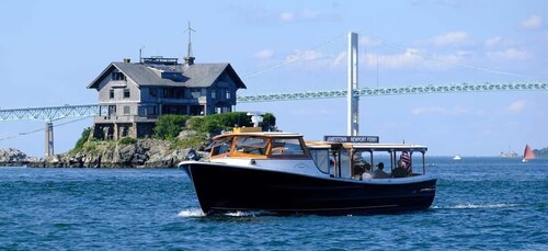 From Jamestown, RI: Golden Hour Bubbly Cruise