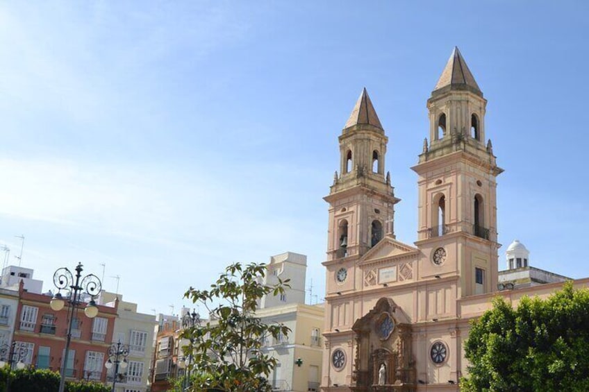 Walking tour through Cádiz stories from the hand of a local guide