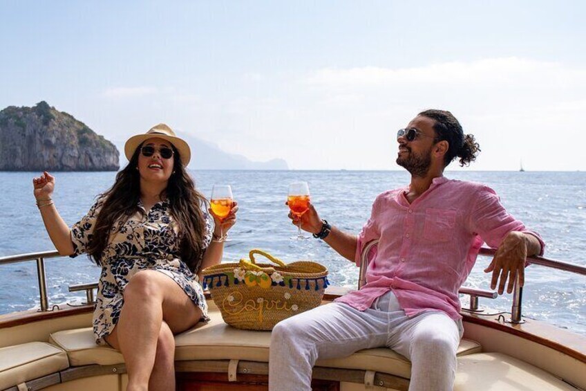 3-hour private boat tour of Capri