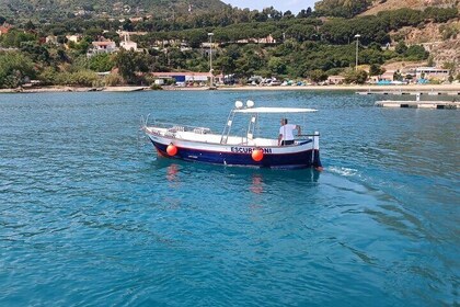 Boat excursion to Cefalu with aperitif