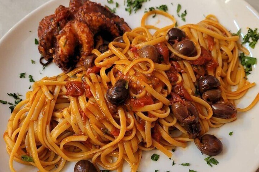 linguine with octopus