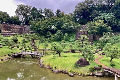 Public walking Tour: A Kanazawa Garden Exploration