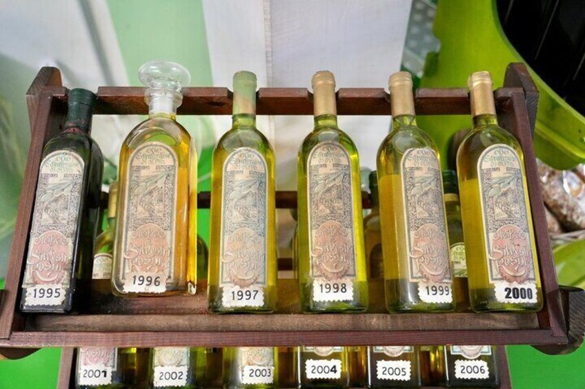 Ascoli Piceno Marche Private Olive Oil and Wine Tasting