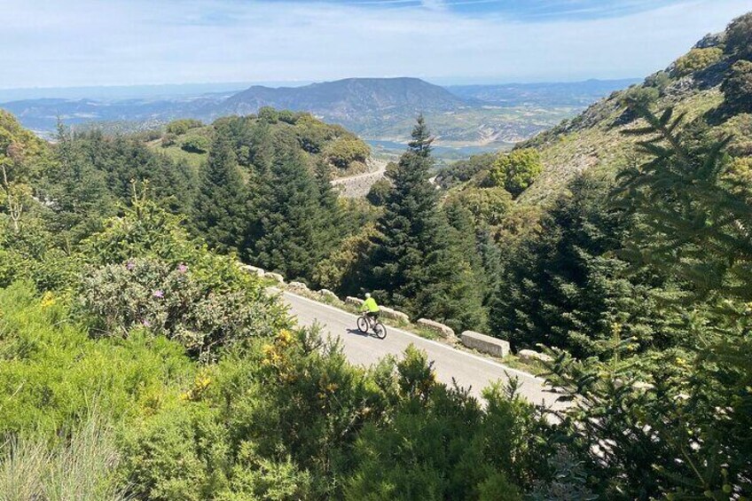 Descent towards Zahara de las Sierra