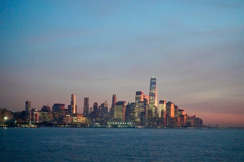 New York City 90-Minute Cruise: Lady Liberty, Bridges and Skyline