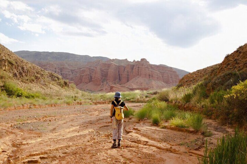 2-Day Adventure: Horseback Riding, Konorchek Canyons & Yurt Stay