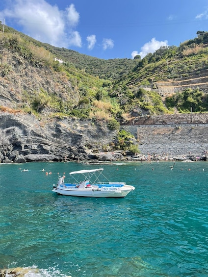 Picture 5 for Activity Tour of the Cinque Terre with swimming break