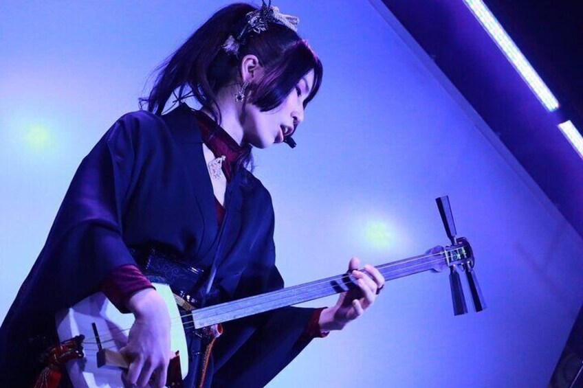 Shamisen player: Erika