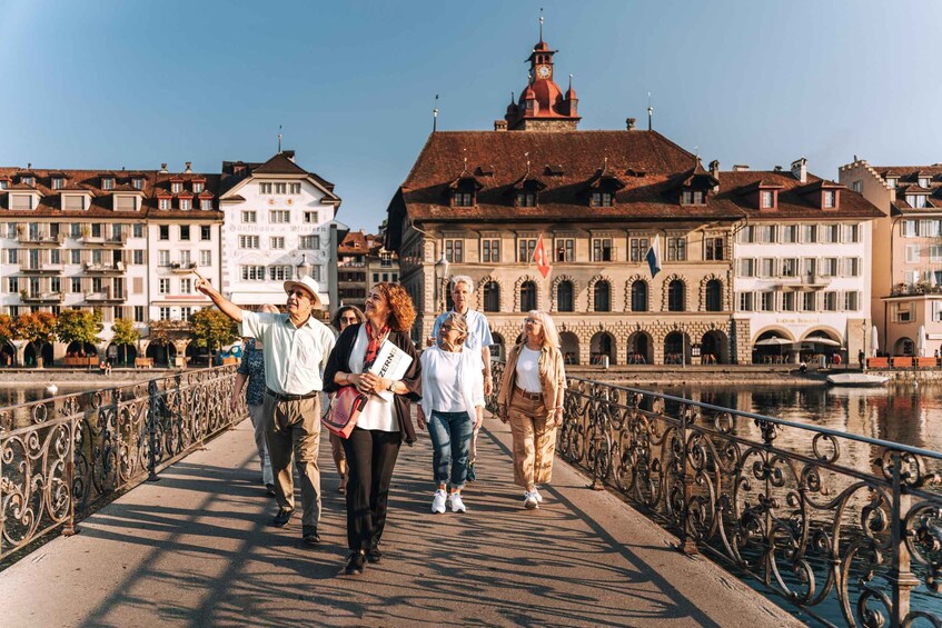 Picture 1 for Activity Lucerne: Guided Walking Tour with an Official Guide