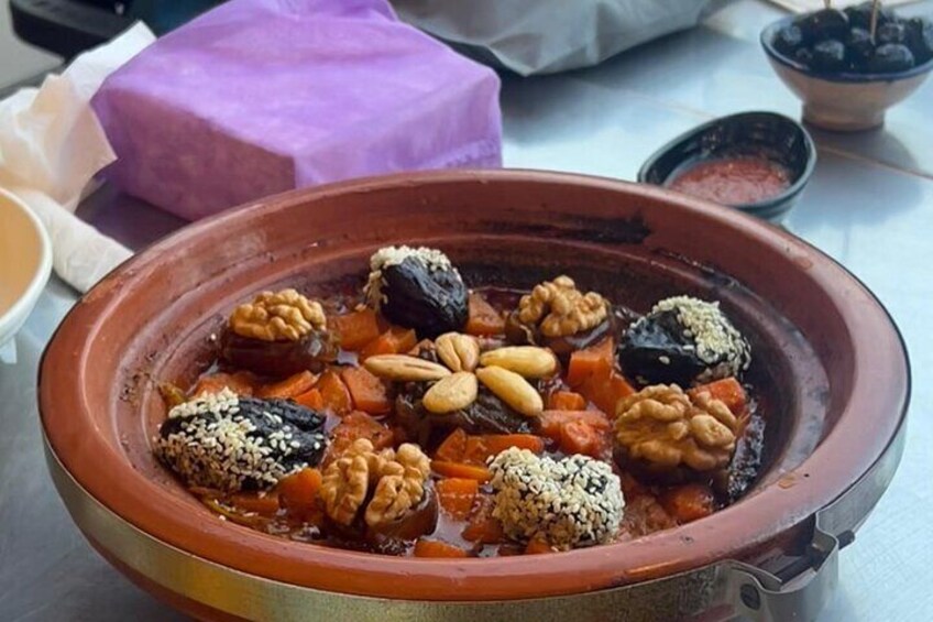 Authentic Moroccan Food Tour in Casablanca with Dinner