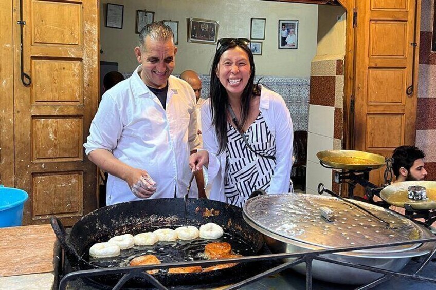 Authentic Moroccan Food Tour in Casablanca with Dinner