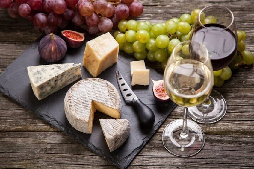 Virgin Olive Oil Experience with Herbs and Wine