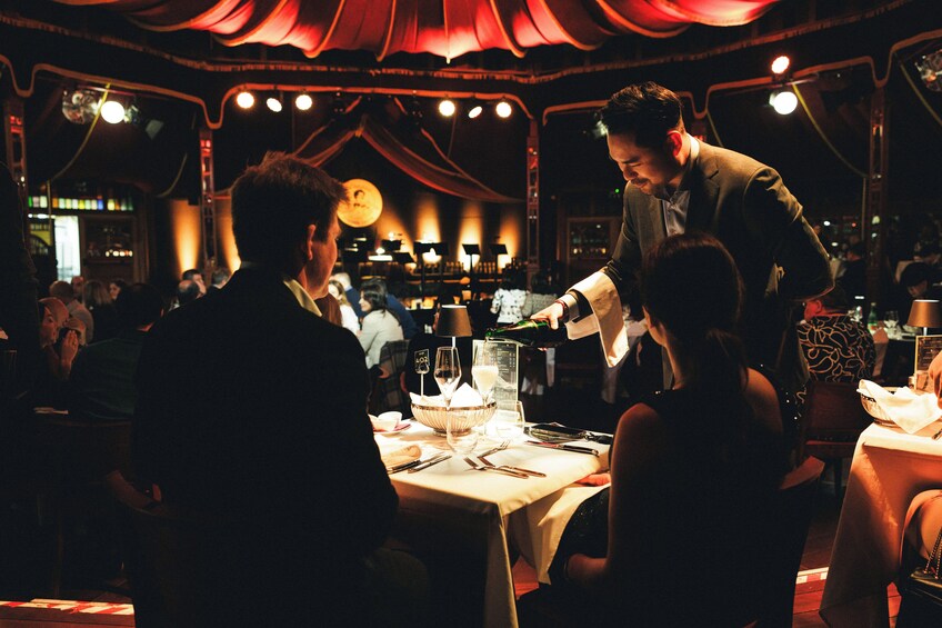Strauss Dinner Show
