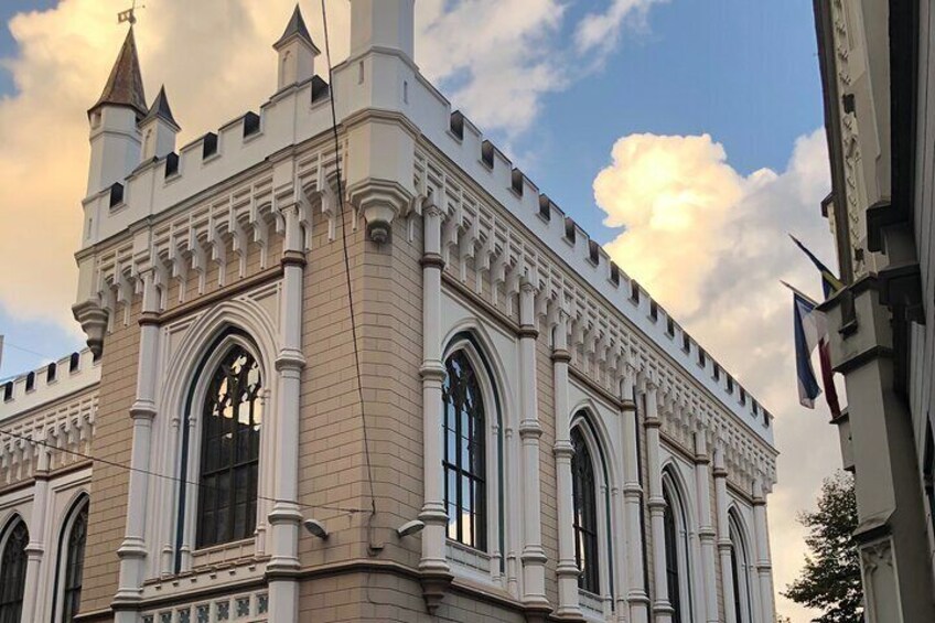 Riga Old Town, C Market & Art Nouveau Guided Walking Tour