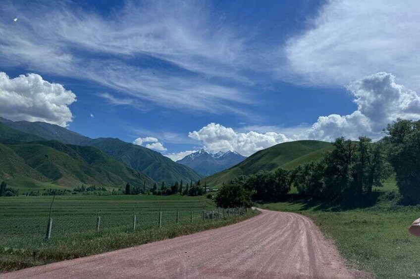  Sokuluk Gorge and Belogorka Waterfall One-Day Tour