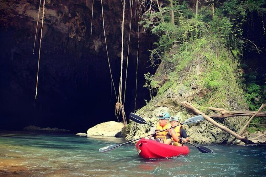 The longest Cave kayaking adventure in the entire country of Belize at approximately 7 miles in length.