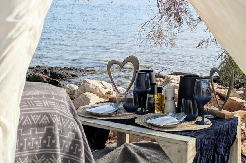 2 Hour Private Boho Style Picnic in Paros