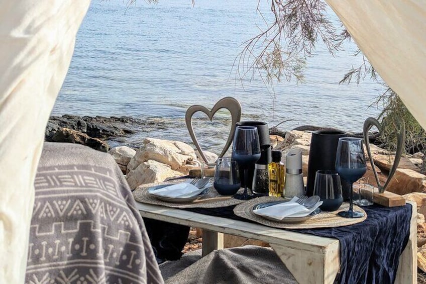 2 Hour Private Boho Style Picnic in Paros