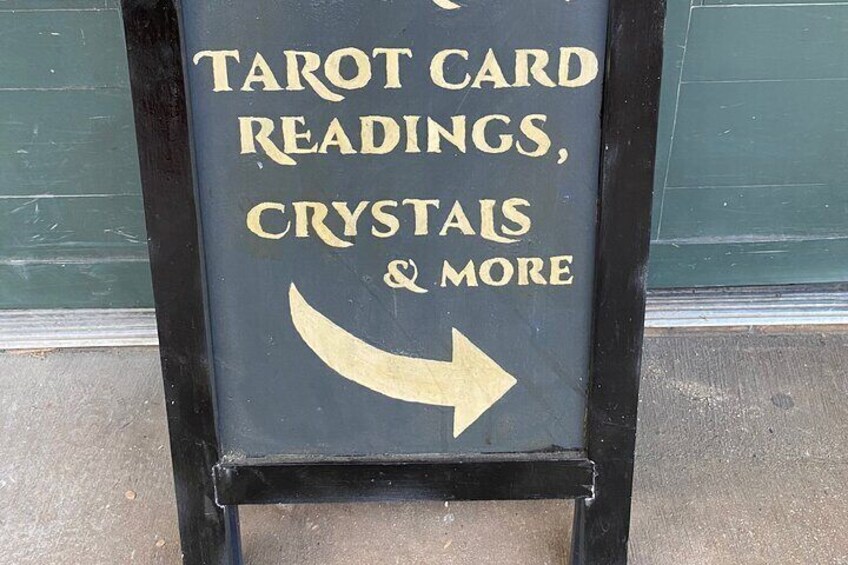 Private or Couple’s Tarot Reading