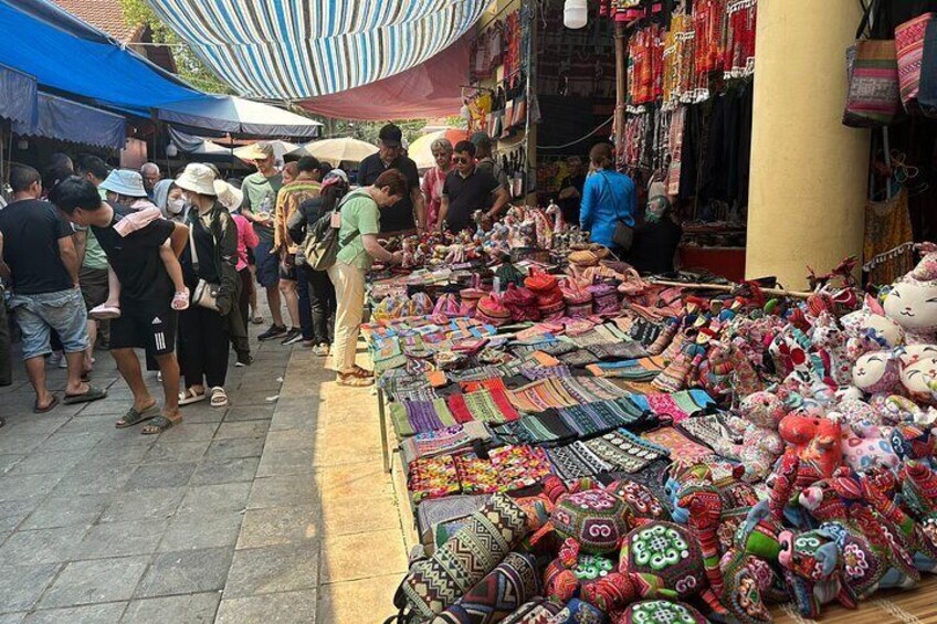 Bac Ha Sunday Market Tour (Private)