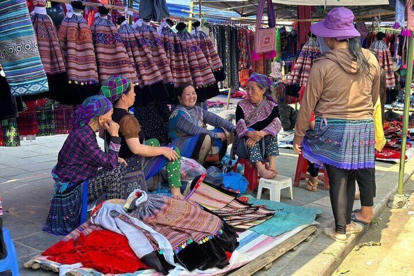 Bac Ha Sunday Market Tour (Private)