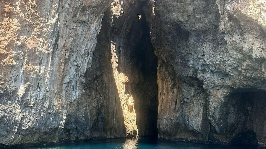 Santa Maria di Leuca: three-hour cave tour