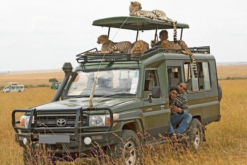 Nairobi 6 Day Tour Amboseli Tsavo West East National Parks