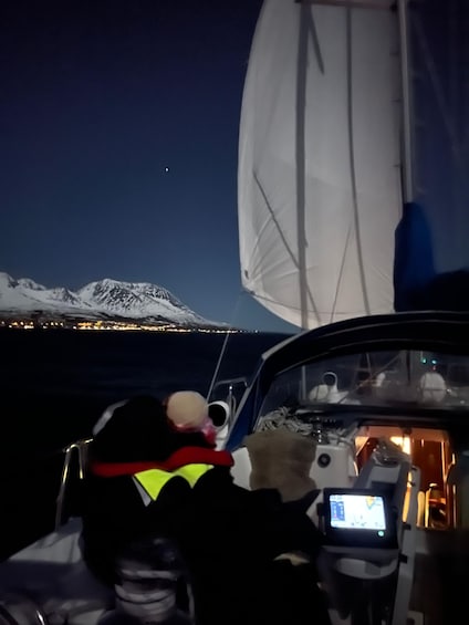 Picture 7 for Activity Late night sailing with northern light chase