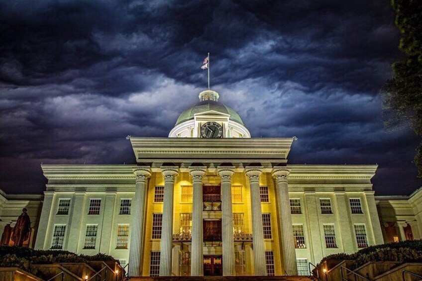 Join US Ghost Adventures for a spooky and fun walking tour of Montgomery!