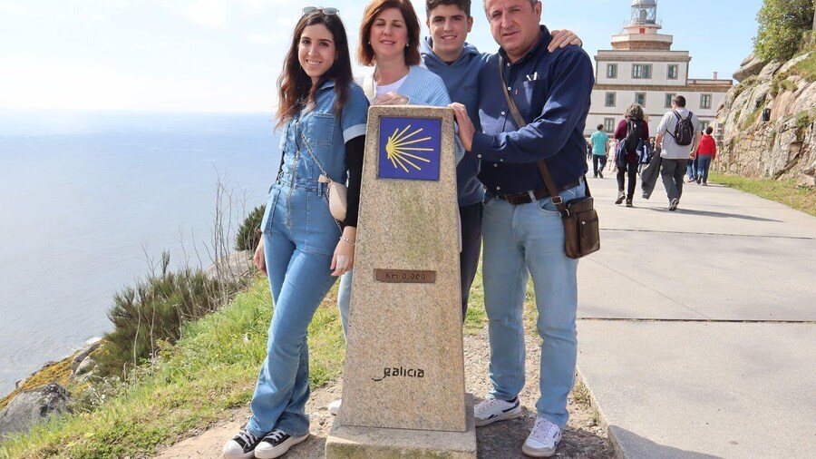 From A Coruña: Costa da Morte & Cape Finisterre Day Tour