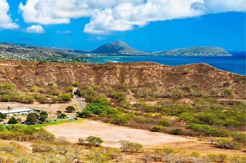 PRIVATE TOUR-Hike Diamond Head & Hawaiian Waterfall