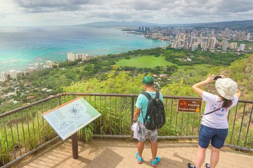 PRIVATE TOUR-Hike Diamond Head & Hawaiian Waterfall