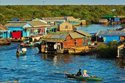 Siem Reap Floating Village & Killing Field Full day.