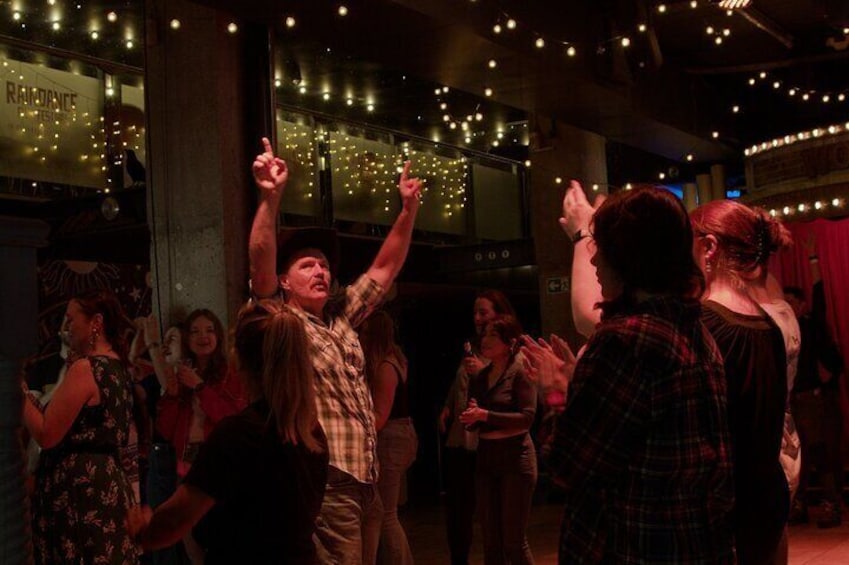 Country Music Line Dancing in Central London (all ages welcome)