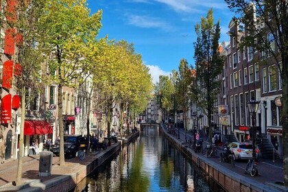 Tour privato a piedi nel lato a luci rosse di Amsterdam