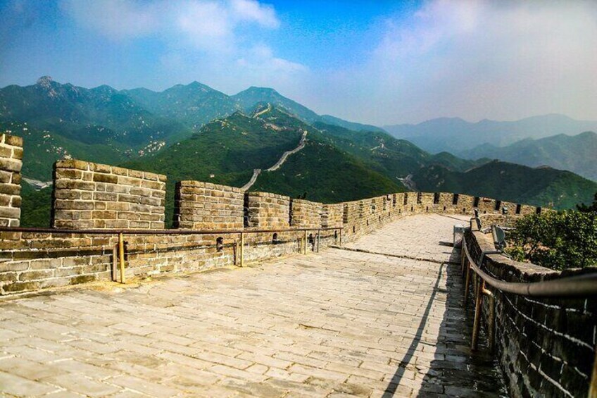 Badaling Great Wall Bus Tour 