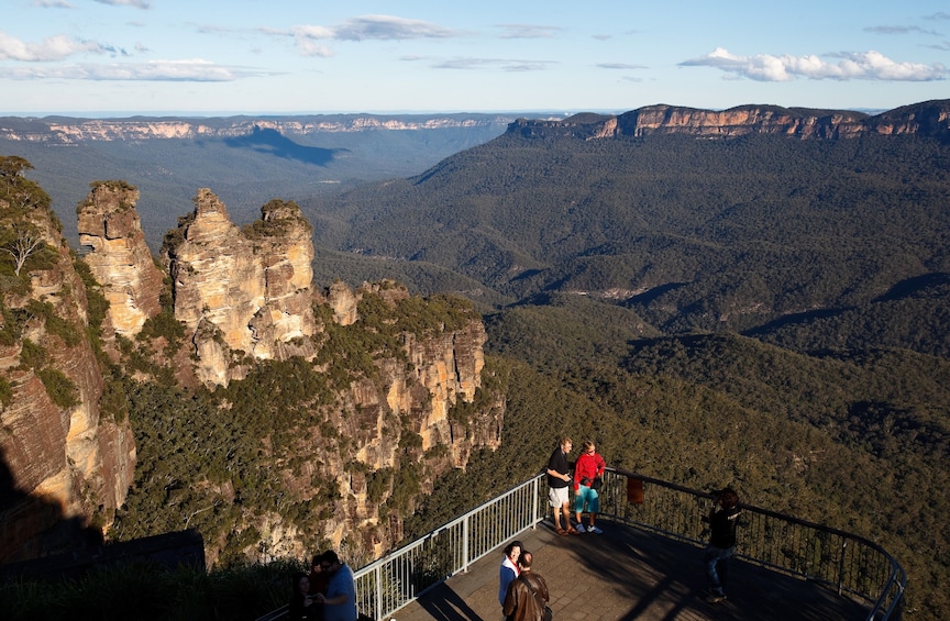 Blue Mountains Sunset & Three Sisters Small Group Tours