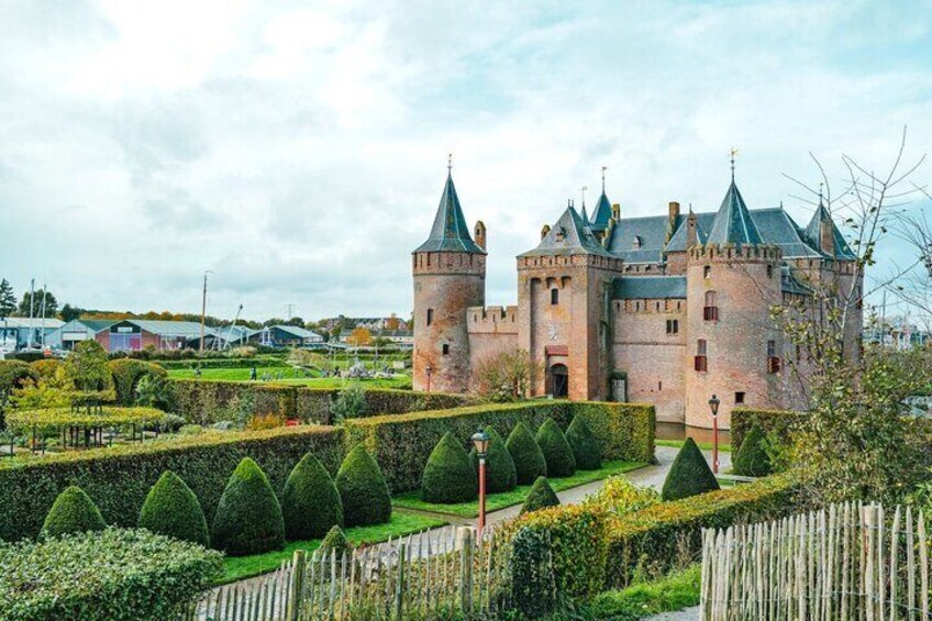 Private tour to Castle de Haar and Muiderslot from Amsterdam